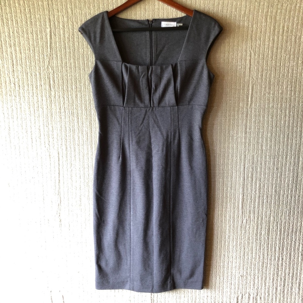 Calvin Klein Gray Knit Sheath Dress Size 4